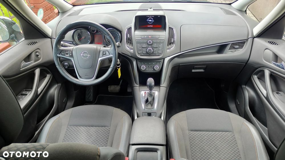 Opel Zafira Tourer 2.0 CDTI Automatik Style - 9