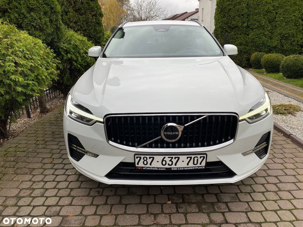 Volvo XC 60 B4 D AWD Geartronic Momentum Pro - 6