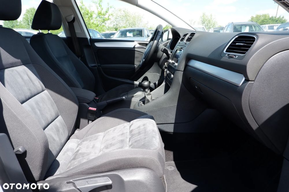 Volkswagen Golf 1.4 TSI Highline - 8