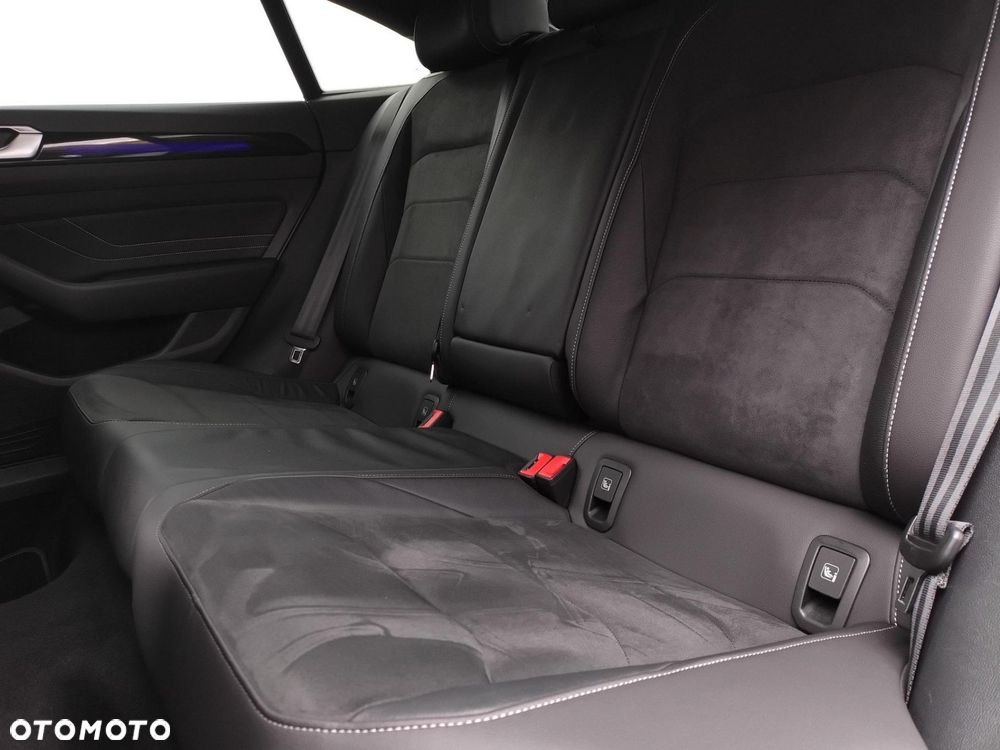 Volkswagen Arteon 2.0 TDI 4Motion R-Line DSG - 27