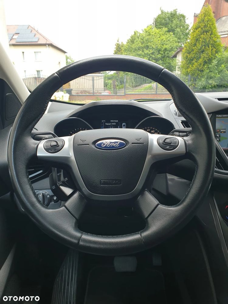 Ford Kuga 2.0 TDCi 4x4 Titanium - 23