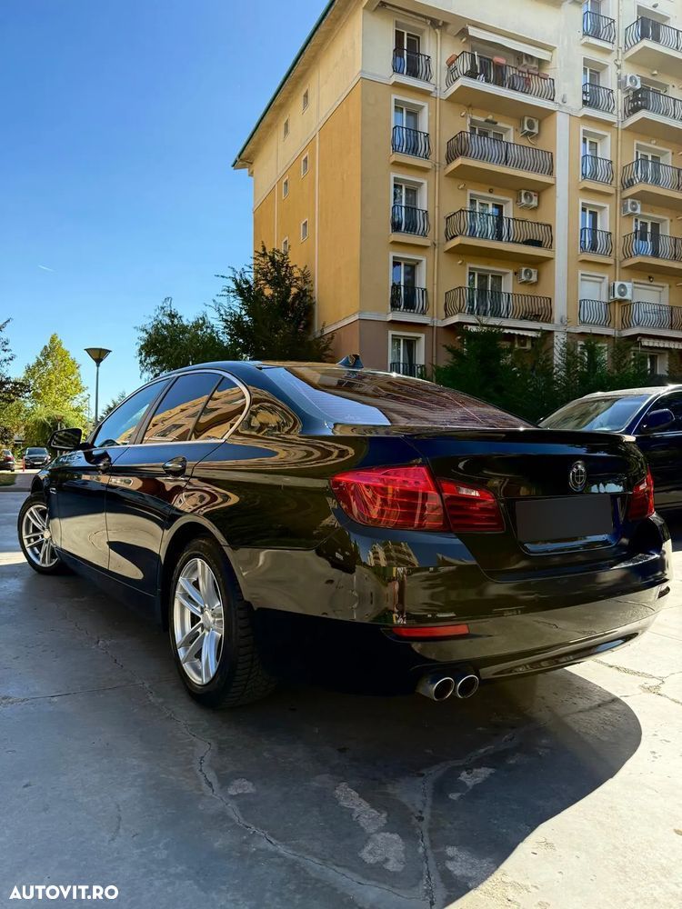 BMW Seria 5 520d xDrive - 1