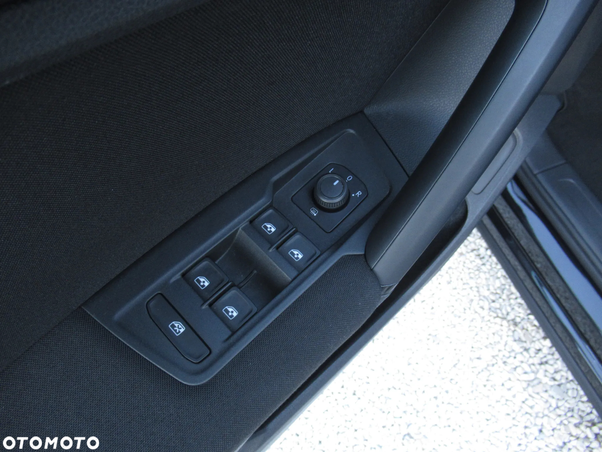 Volkswagen Tiguan 1.5 TSI EVO Life DSG - 36