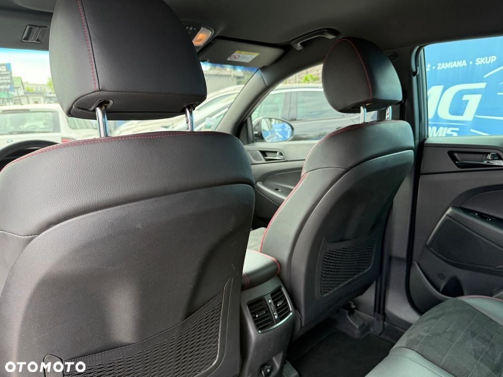 Hyundai Tucson 1.6 CRDi 48V-Hybrid 2WD DCT N Line - 16