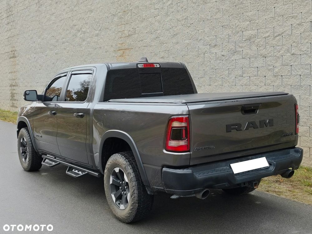 Dodge RAM 5.7 4x4 - 4