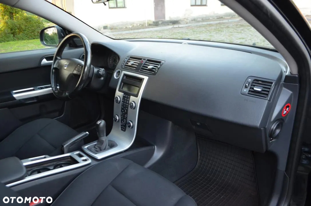 Volvo V50 1.6 - 23