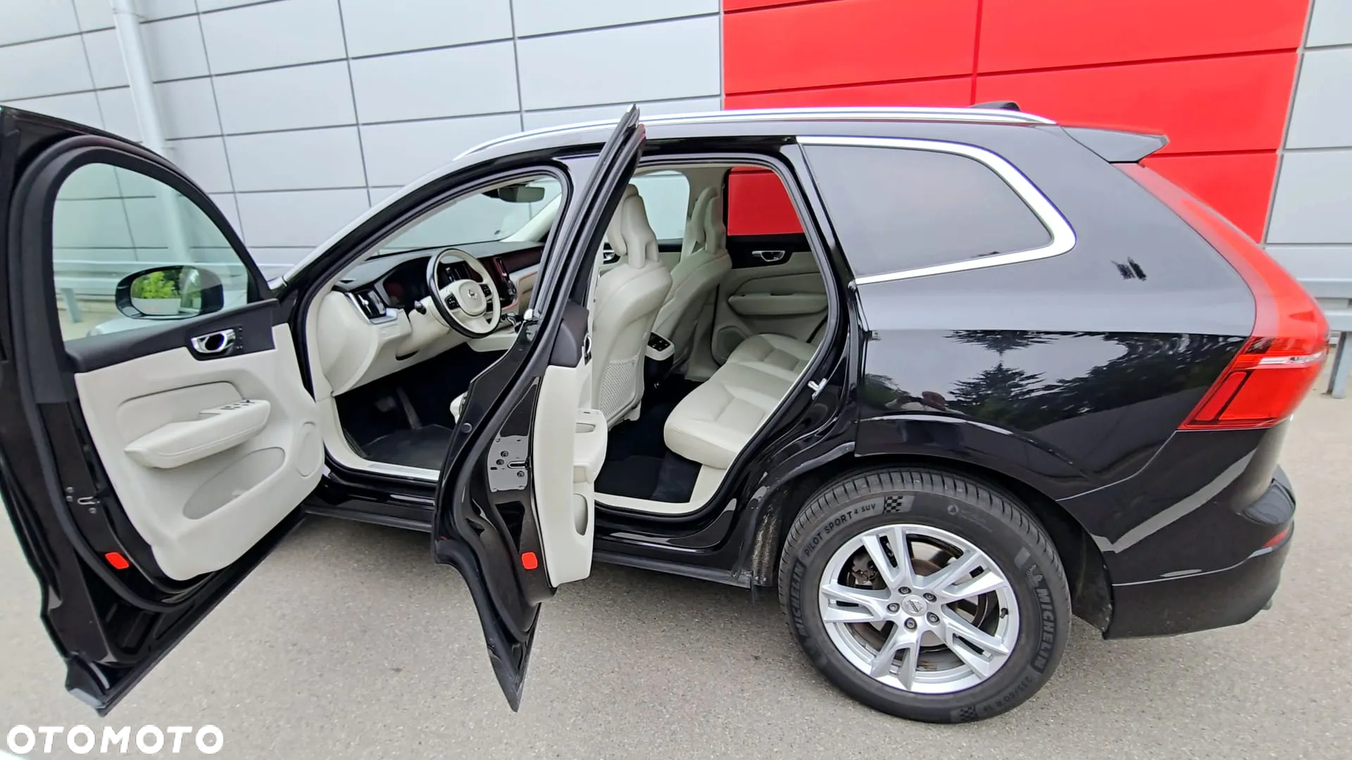 Volvo XC 60 T5 AWD Momentum - 10