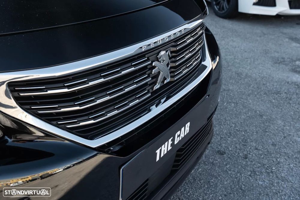 Peugeot 5008 1.2 PureTech Allure Pack EAT8 - 5