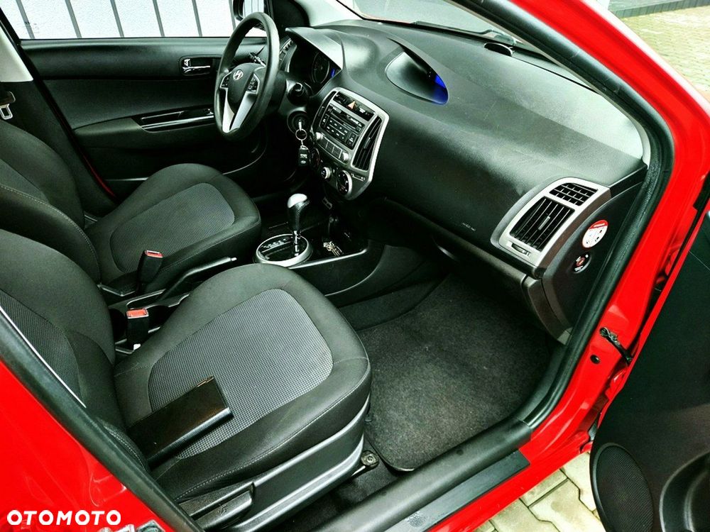 Hyundai i20 - 8