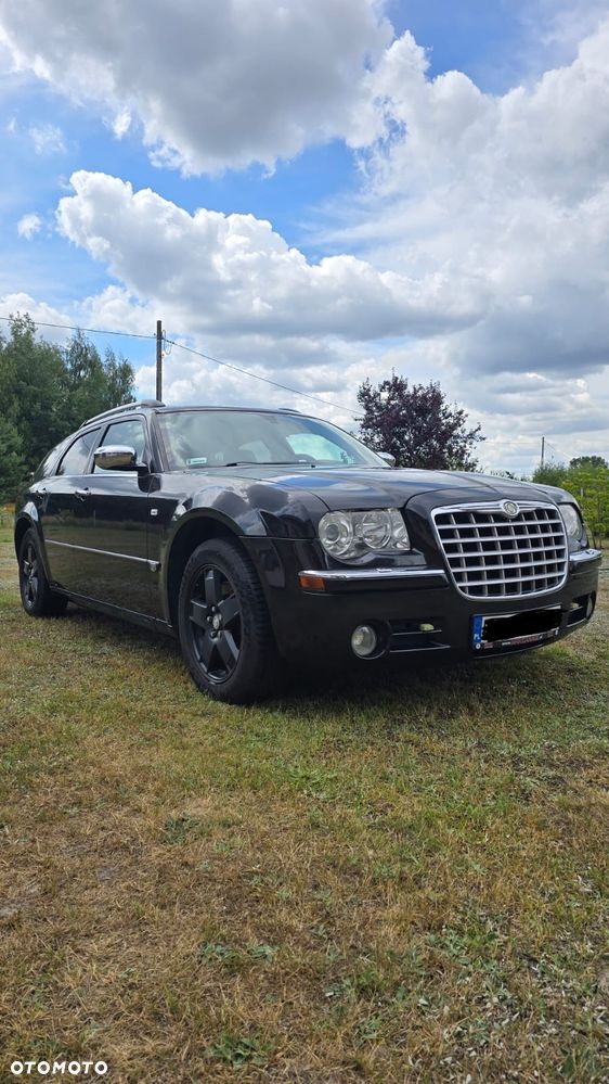 Chrysler 300C 5.7 V8 Hemi AWD - 1