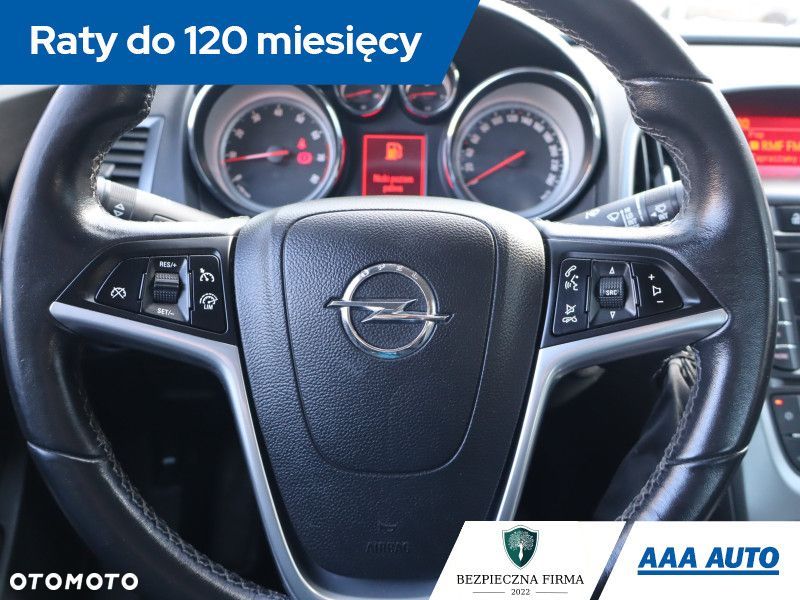 Opel Astra - 16