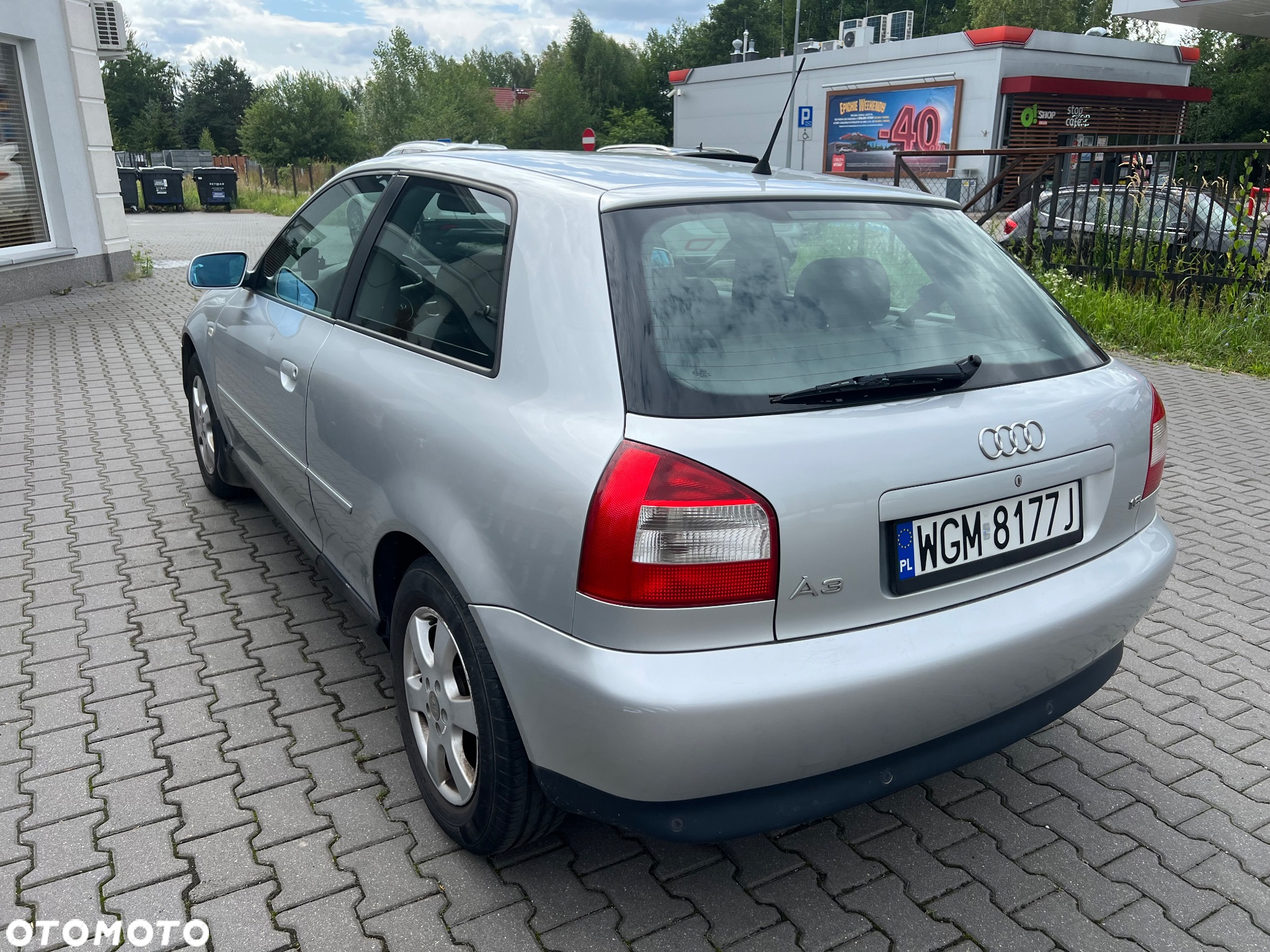 Audi A3 1.6 Ambiente - 4