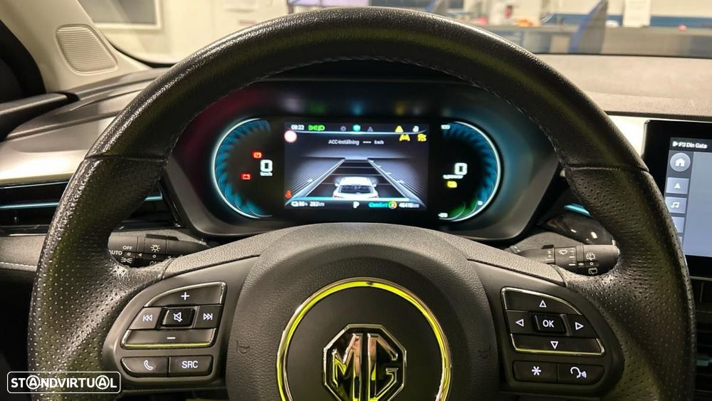 MG MG5 61 kWh Luxury - 4