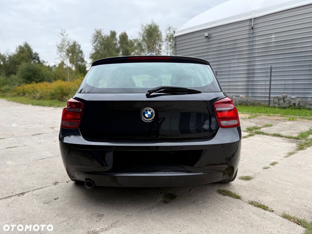 BMW Seria 1 118d Sport Line - 7