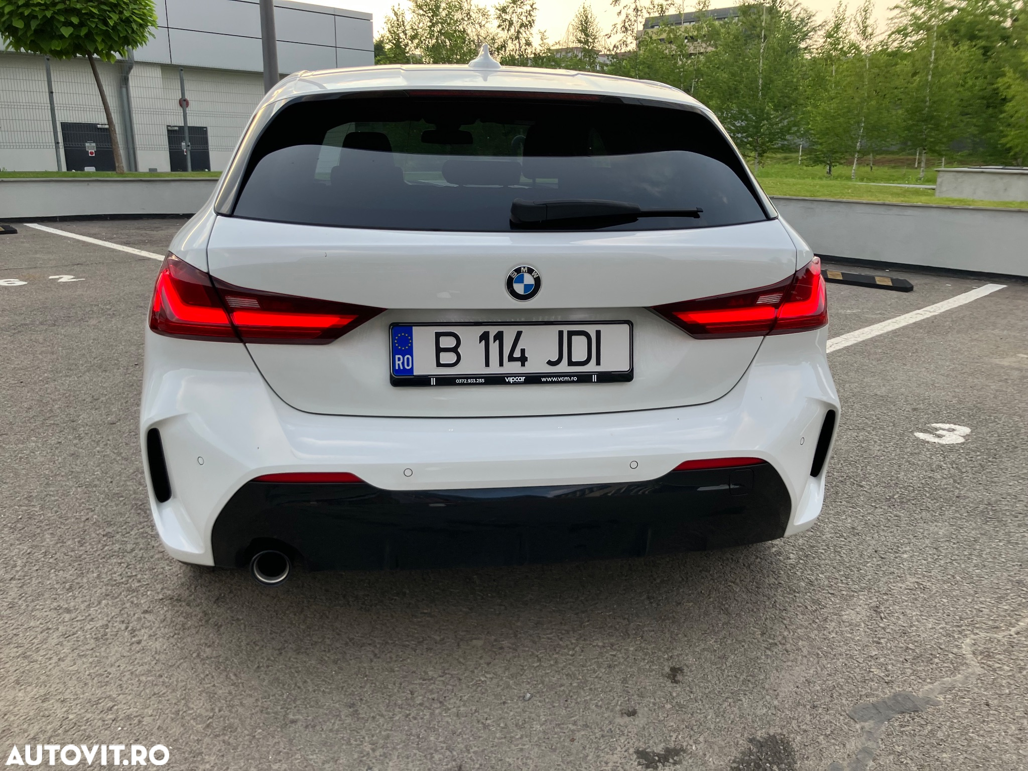 BMW Seria 1 - 12