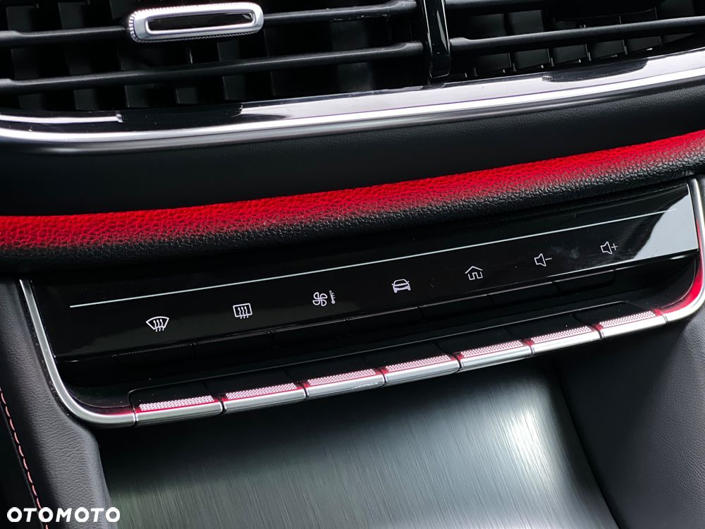 MG EHS PHEV Luxury - 26