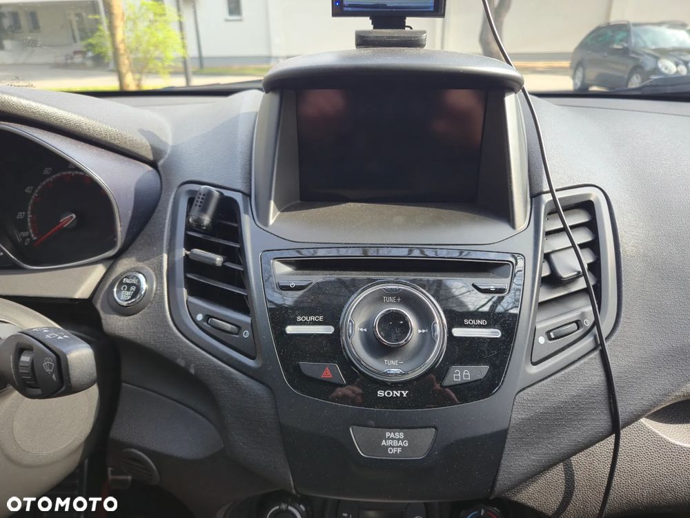 Ford Fiesta 1.6 EcoBoost ST - 15