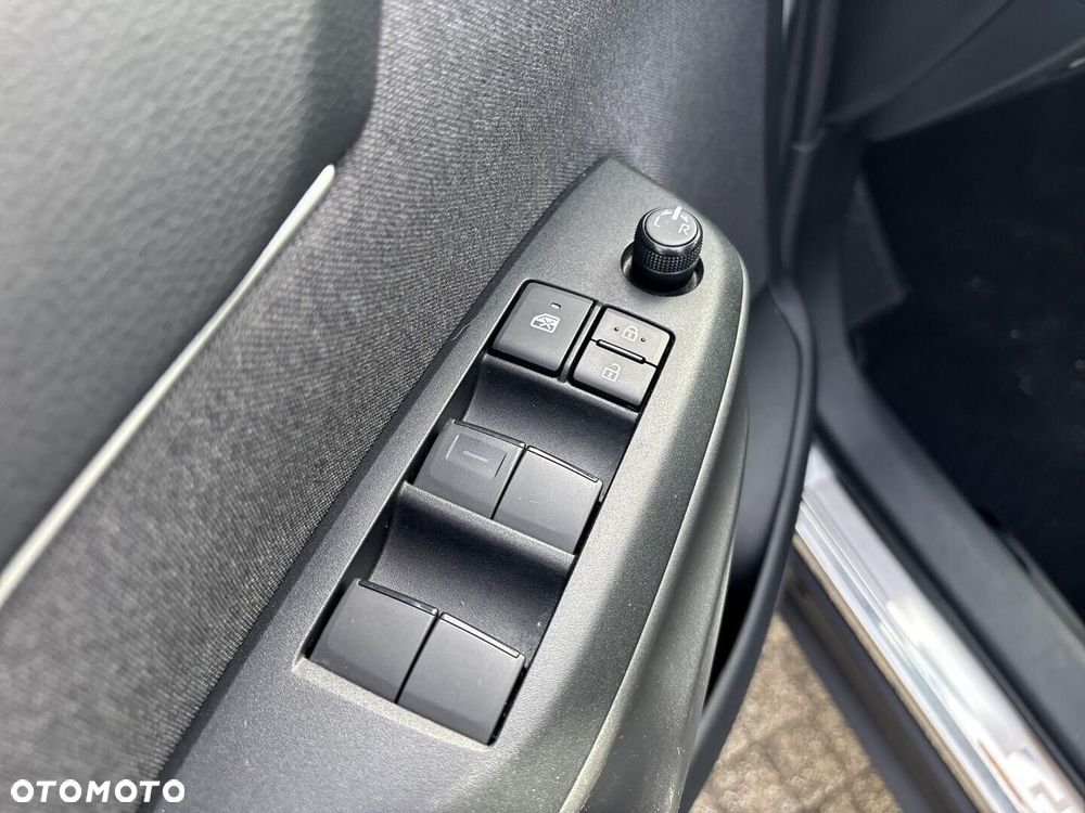 Toyota Yaris Cross Hybrid 1.5 Comfort - 17