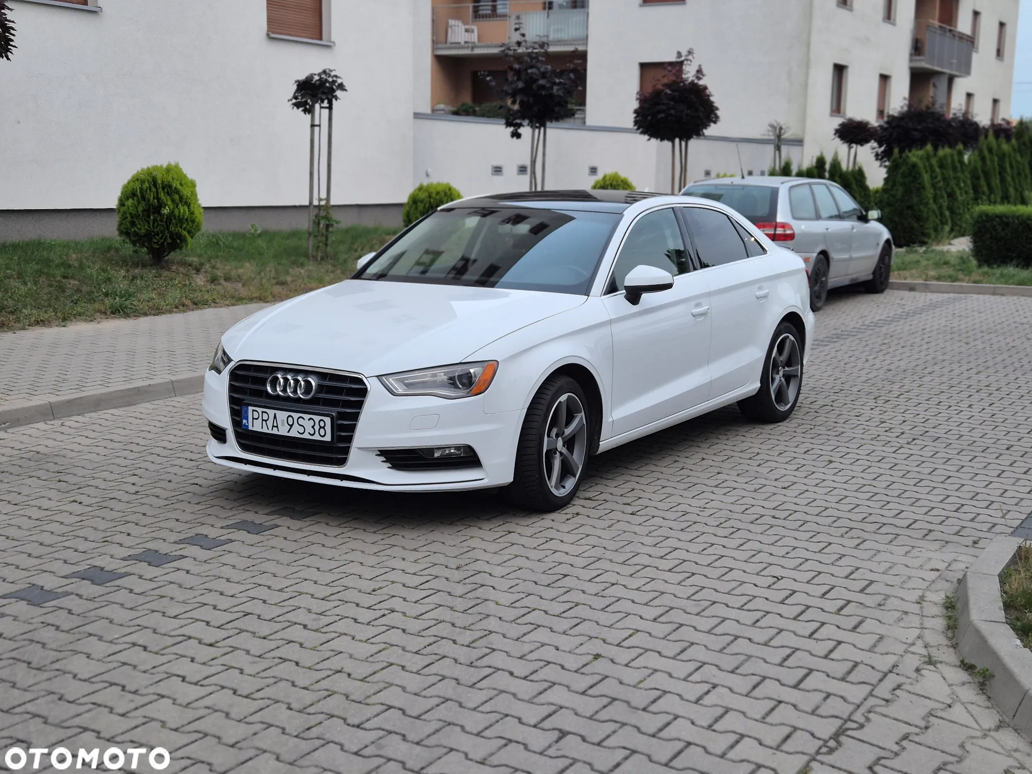 Audi A3 1.8 TFSI Ambiente S tronic - 2