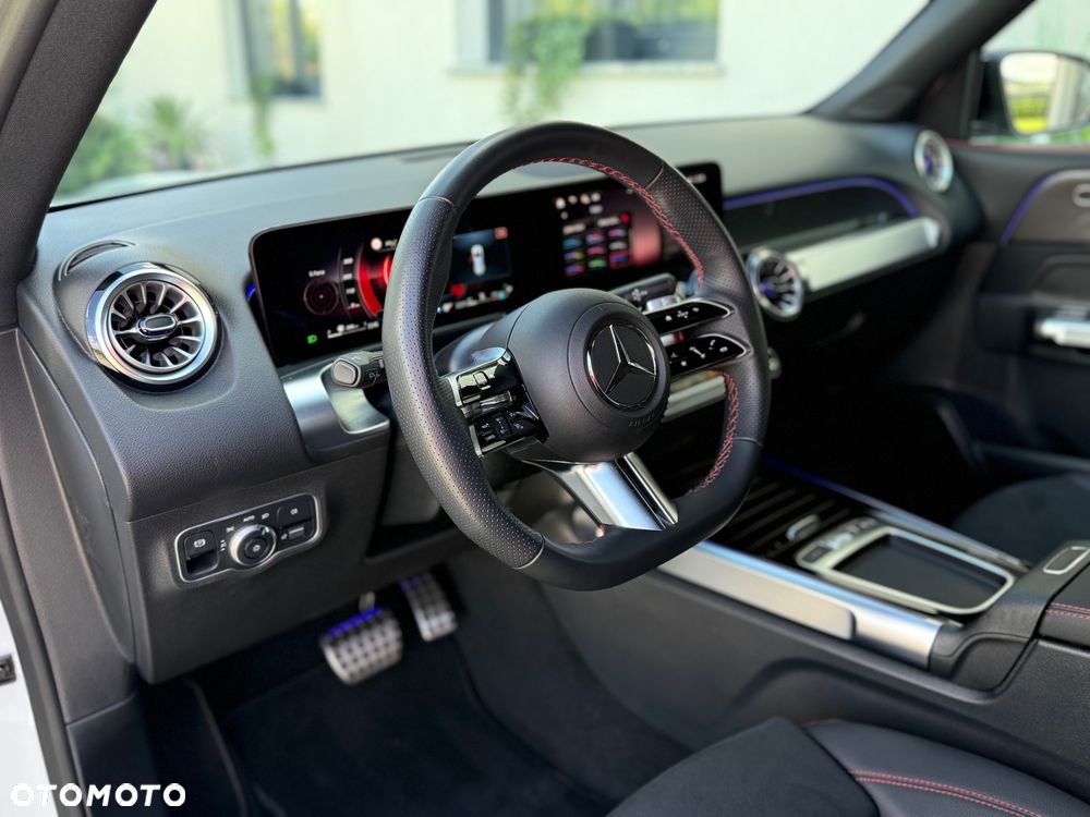 Mercedes-Benz GLB 200 d 8G-DCT Edition AMG Line - 13