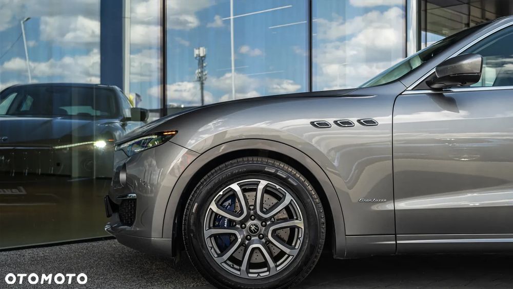 Maserati Levante Granlusso - 4