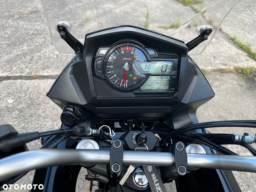Suzuki V-STROM - 5