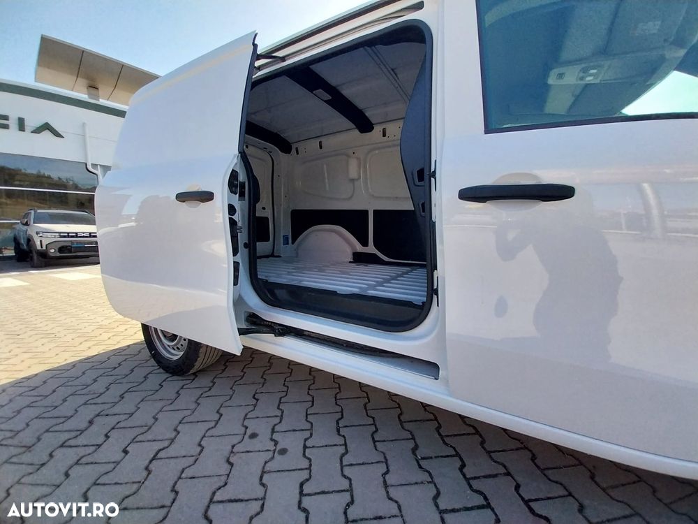 Renault Kangoo Van L2 blue DCI 95 - 19