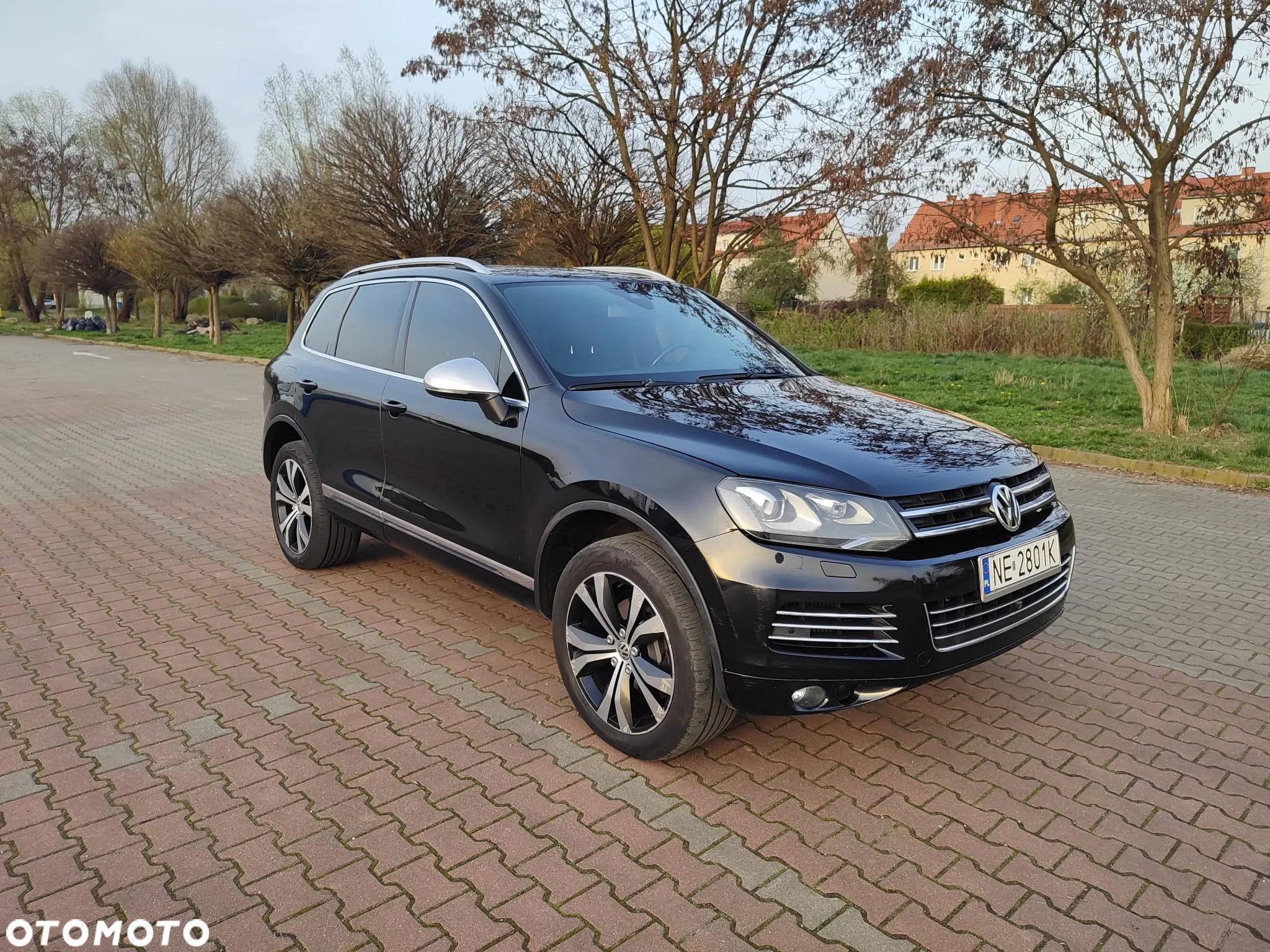 Volkswagen Touareg - 2