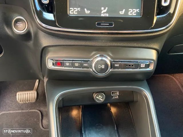 Volvo XC 40 1.5 T5 PHEV R-Design Expression - 33