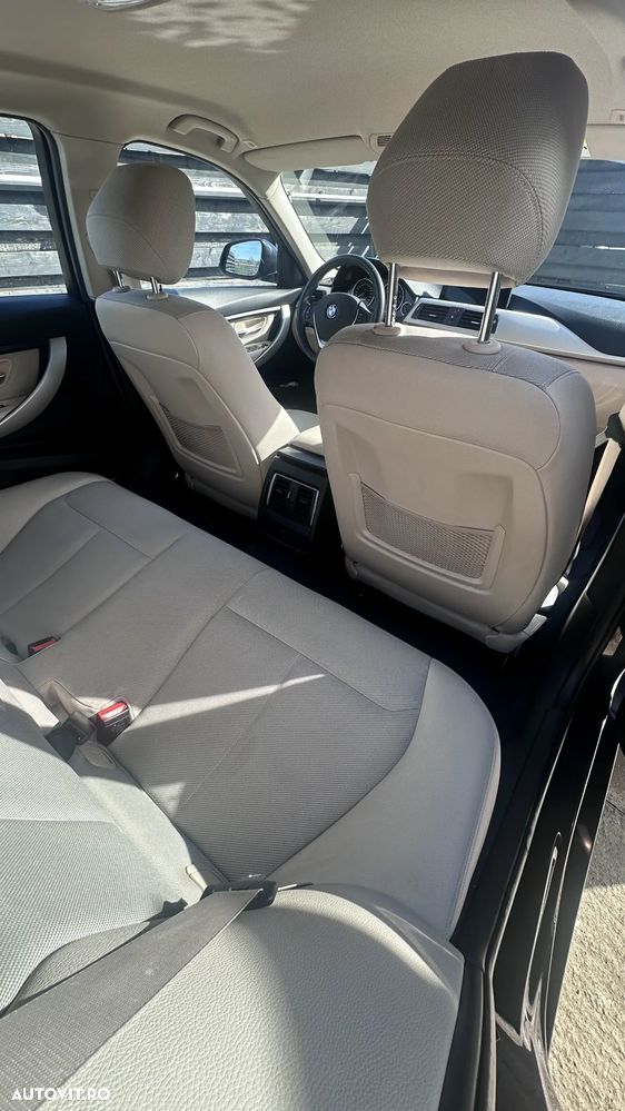 BMW Seria 3 330e iPerformance Advantage - 15