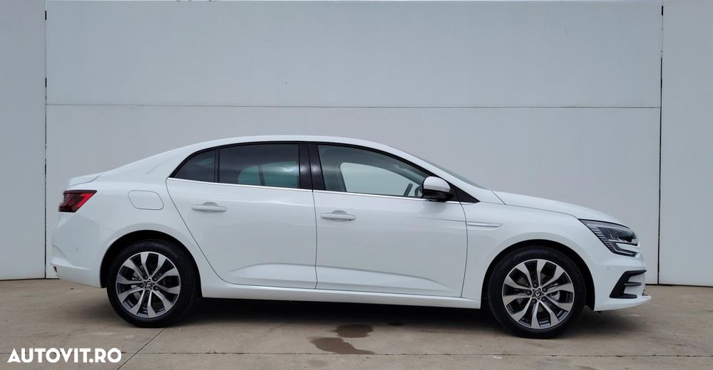Renault Megane - 5