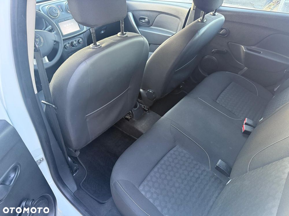 Dacia Logan TCe 90 Prestige - 14