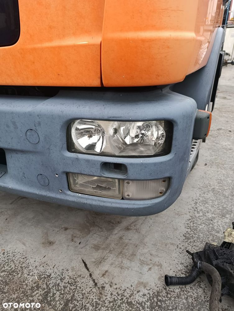 HALOGEN MAN TGL LEWY Z KIERUNKOWSKAZEM BIAŁYM 81.25320-6113 - 1