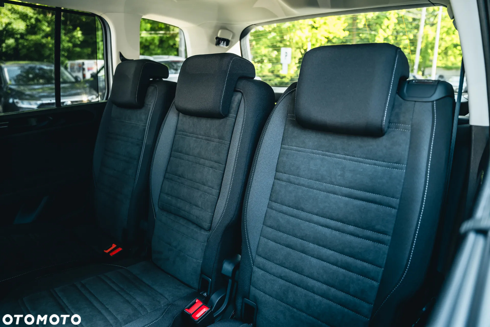 Volkswagen Touran 2.0 TDI BMT Highline DSG - 25