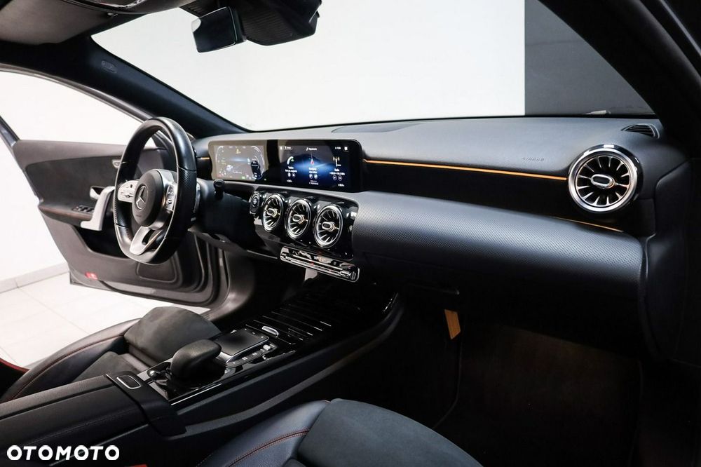 Mercedes-Benz Klasa A 250 e 8G-DCT AMG Line - 21