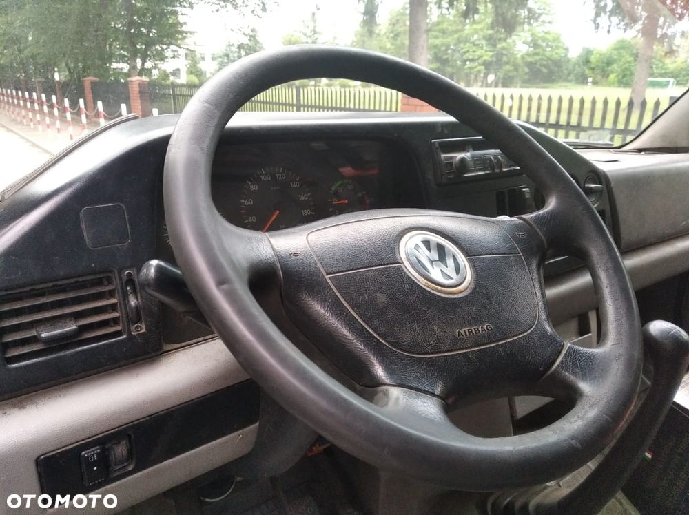 Volkswagen . - 3