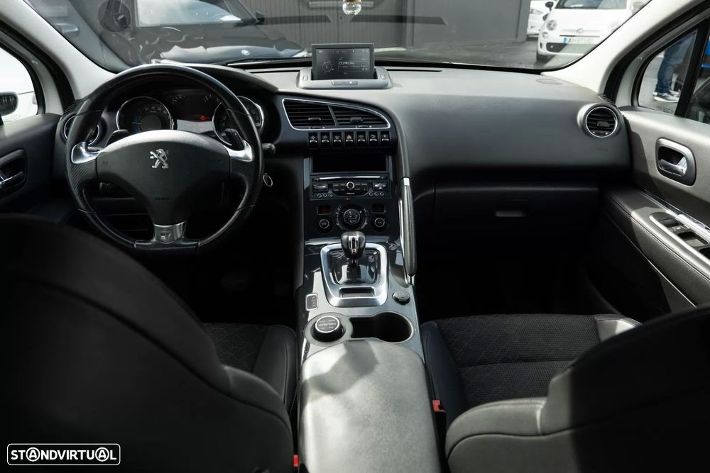 Peugeot 3008 2.0 HDi Hybrid4 - 19