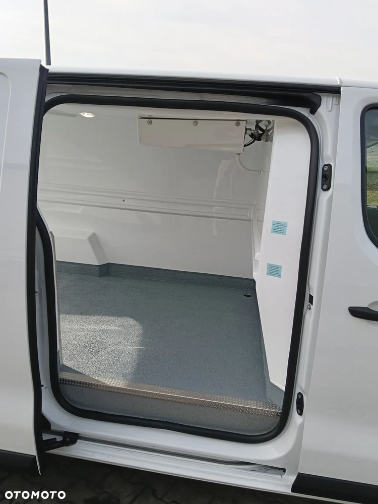 Opel Vivaro - 7