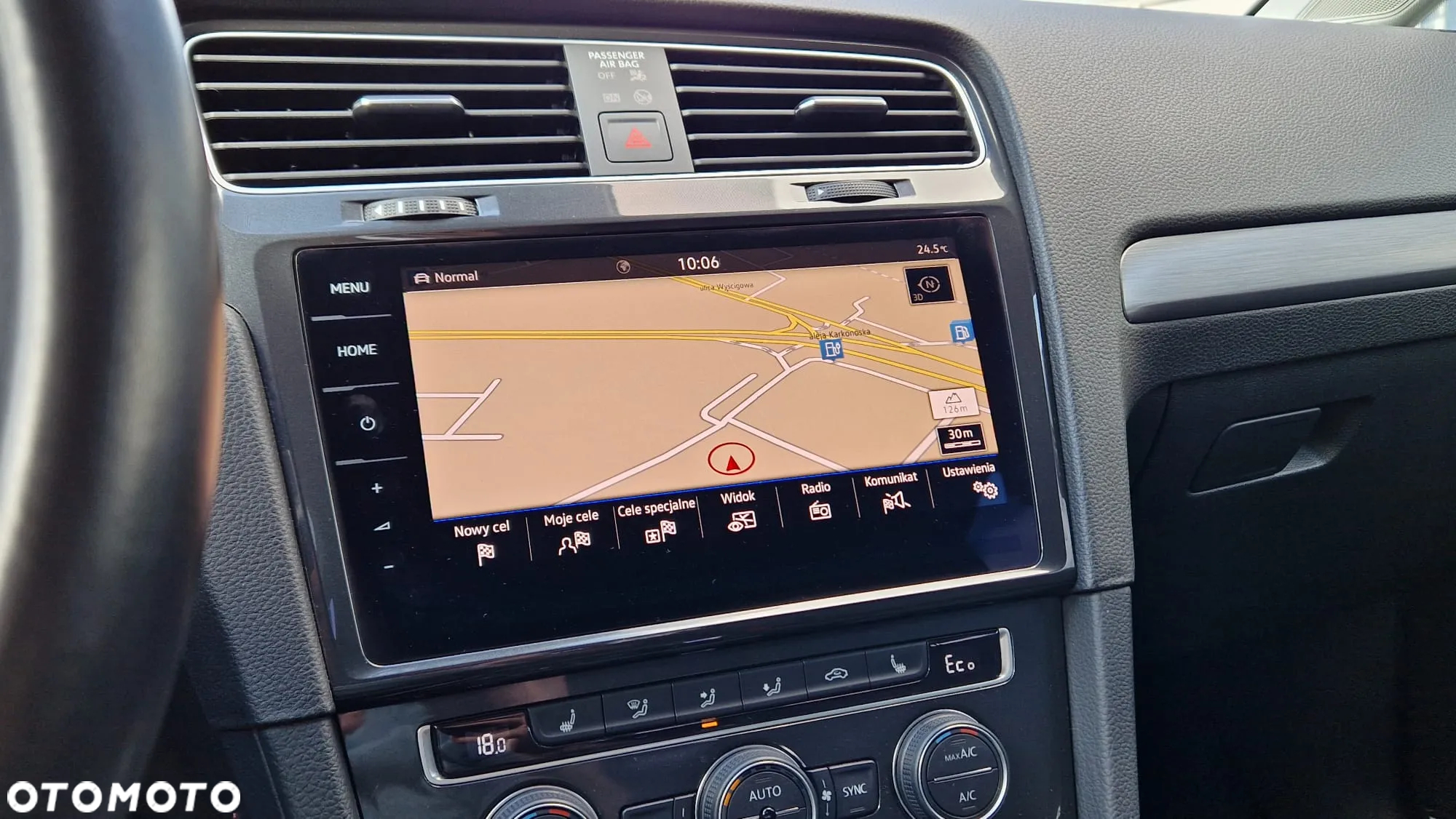 Volkswagen Golf e-Golf - 29