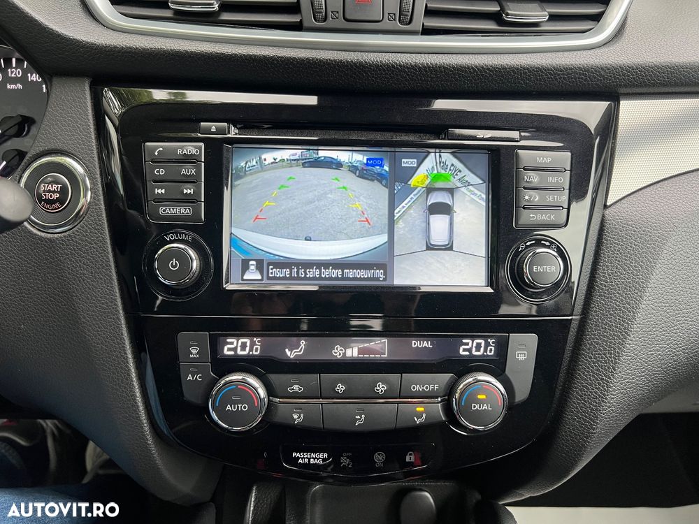 Nissan Qashqai 1.6 DCI Start/Stop Tekna - 14