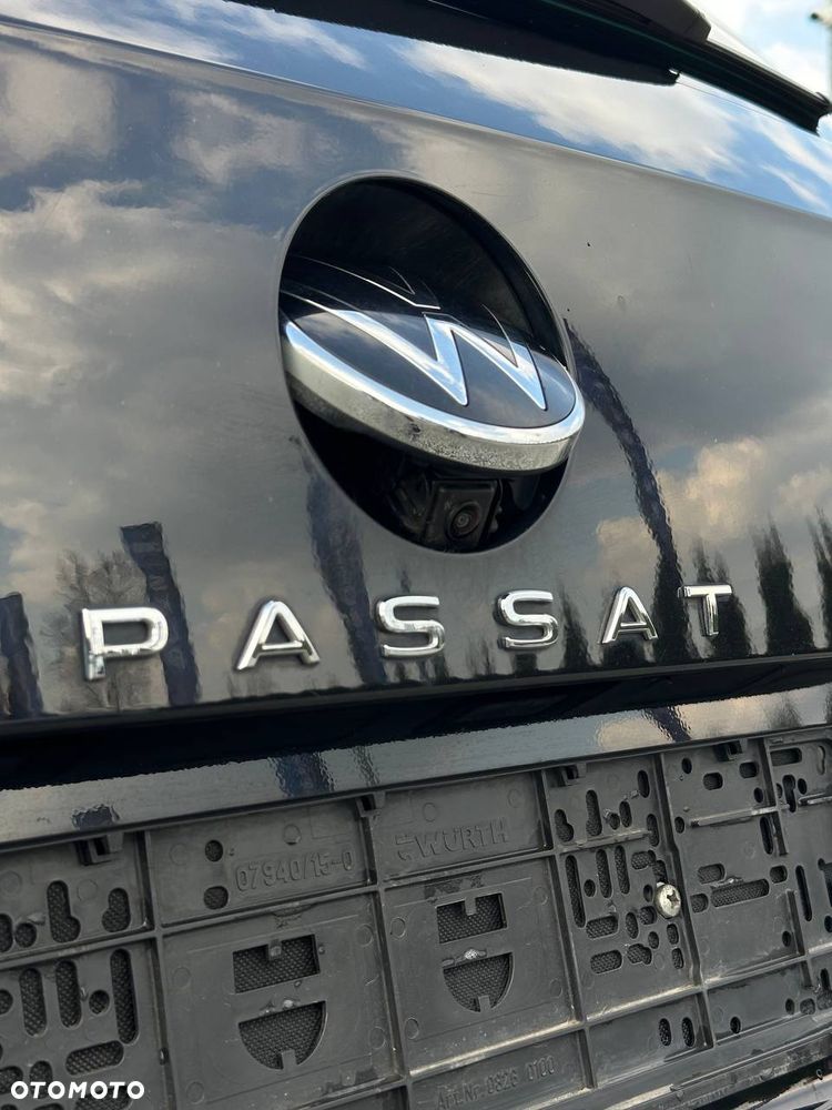 Volkswagen Passat - 20