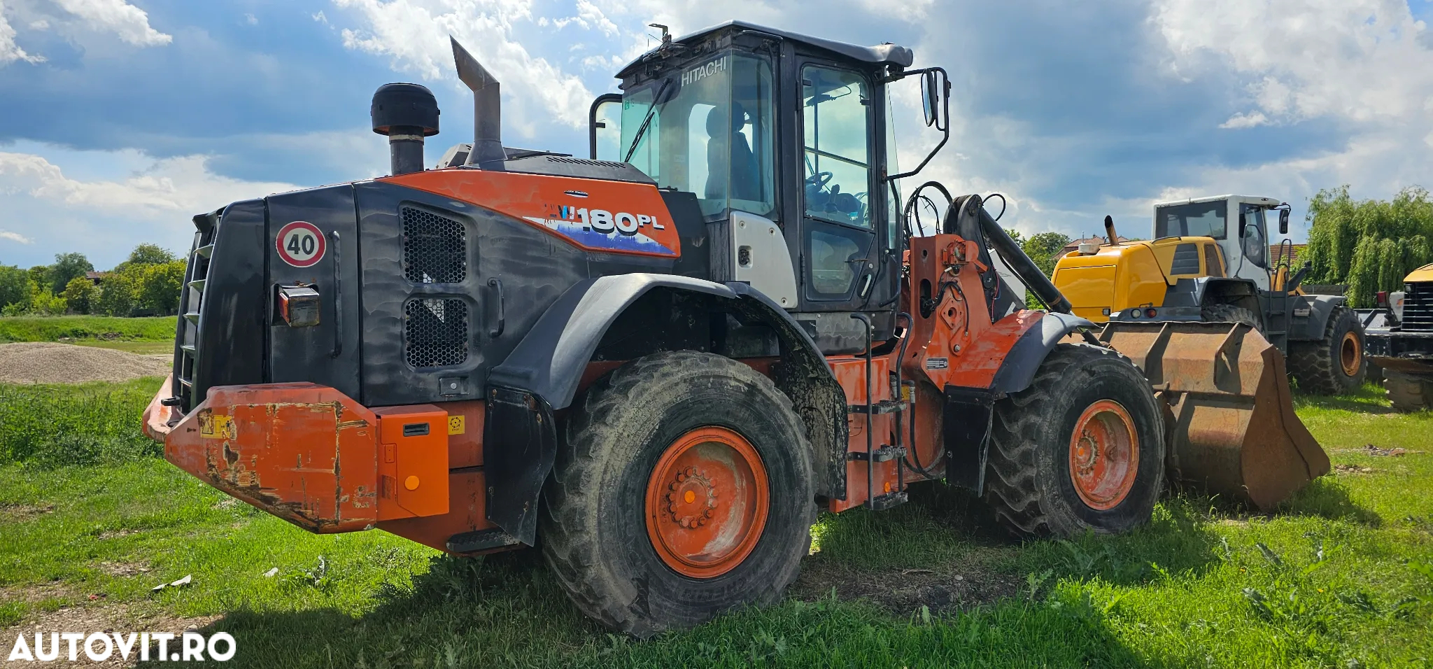 Hitachi ZW 180 PL Încărcător frontal - 4