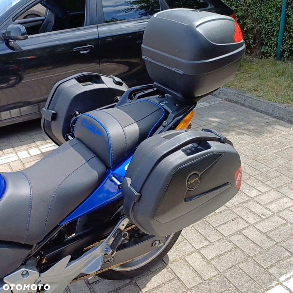 Honda CBF - 8