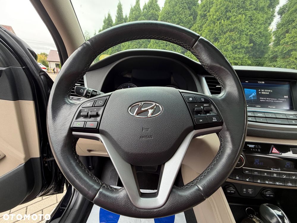 Hyundai Tucson blue 1.7 CRDi 2WD DCT Premium - 35
