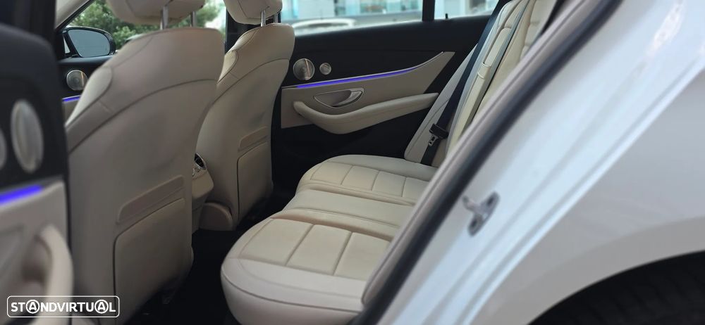 Mercedes-Benz E 300 e Station - 21