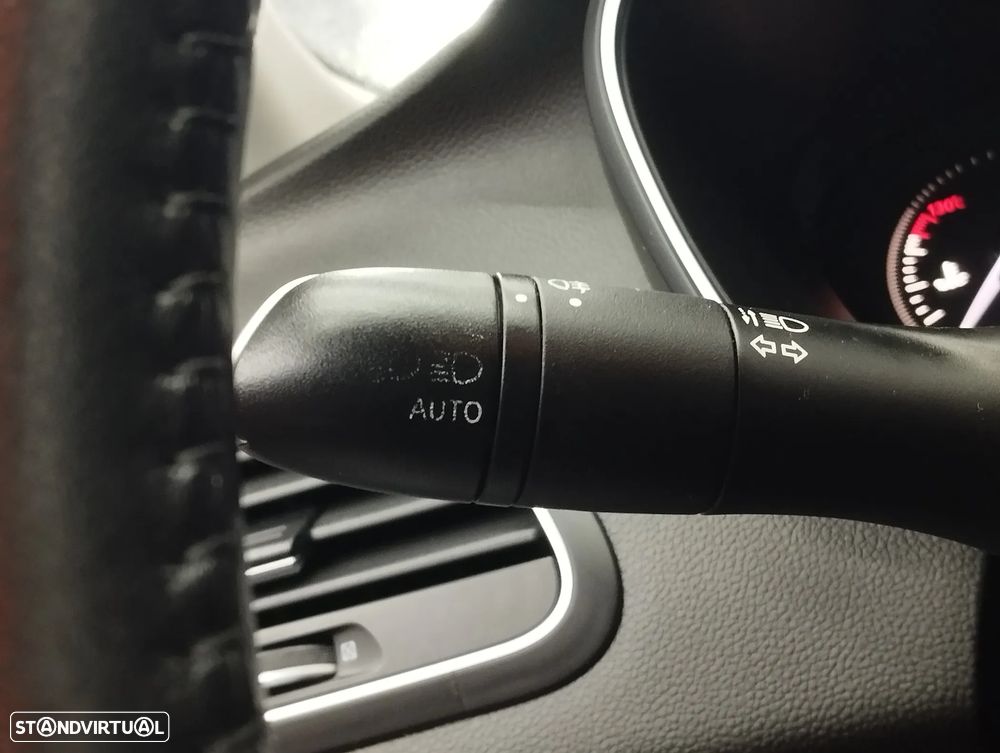 Renault Mégane Sport Tourer 1.5 Blue dCi Limited - 19