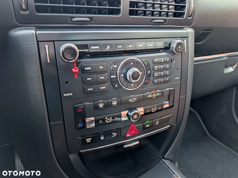 Citroën C6 3.0 HDi 24V Exclusive - 20