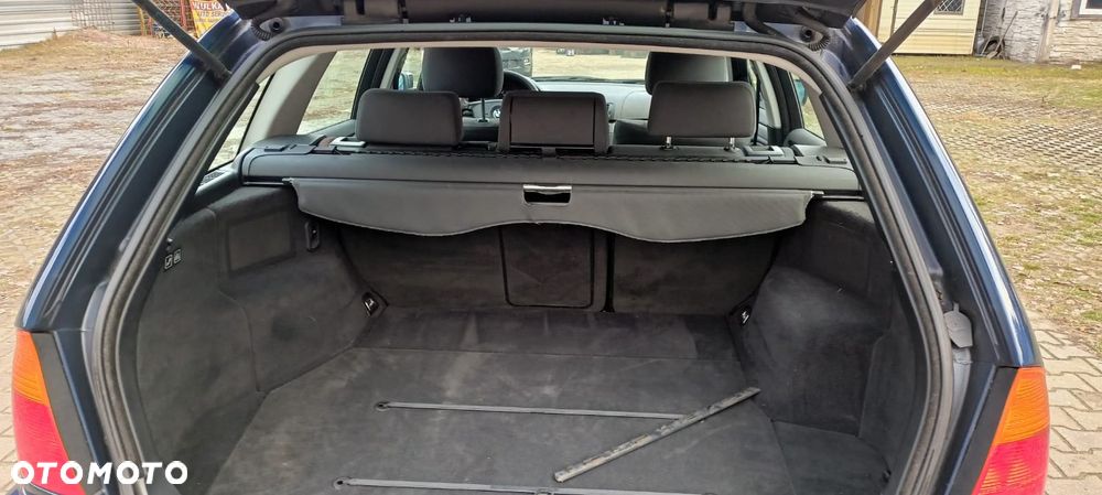 BMW Seria 3 316i Edition Lifestyle - 25