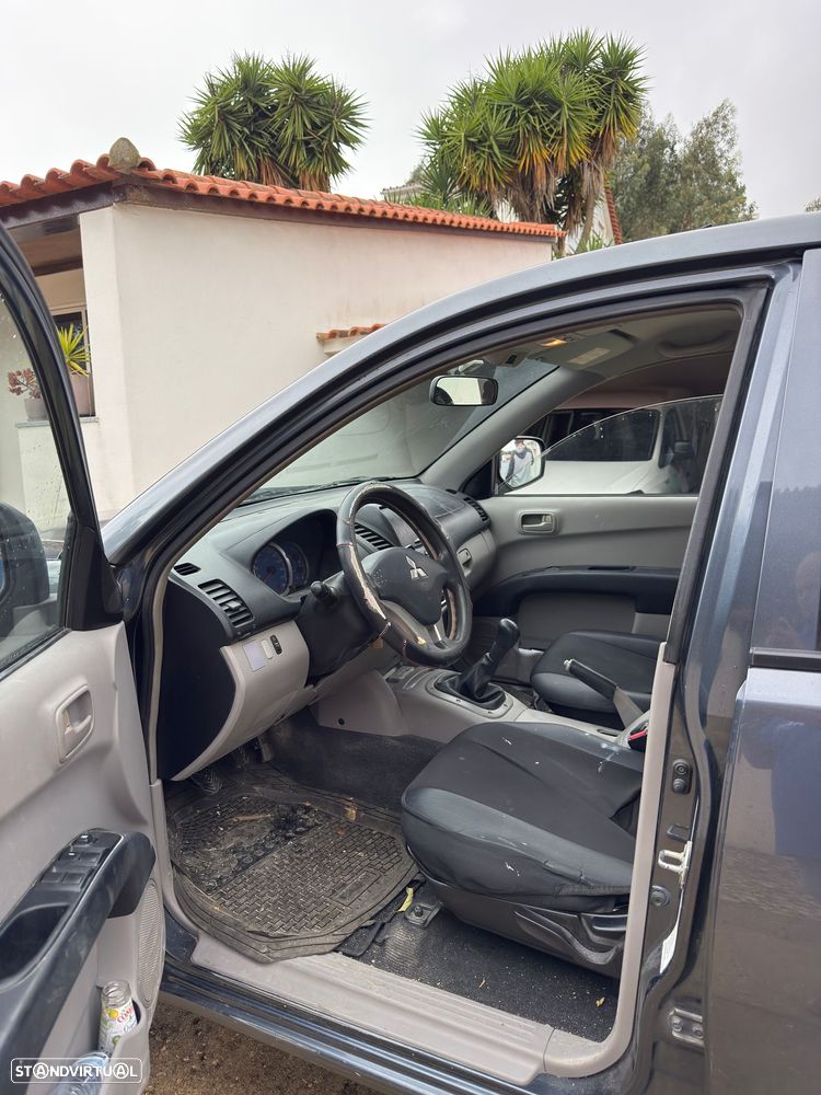 Mitsubishi L200 2.5 DI-D CD Strakar 2WD - 4