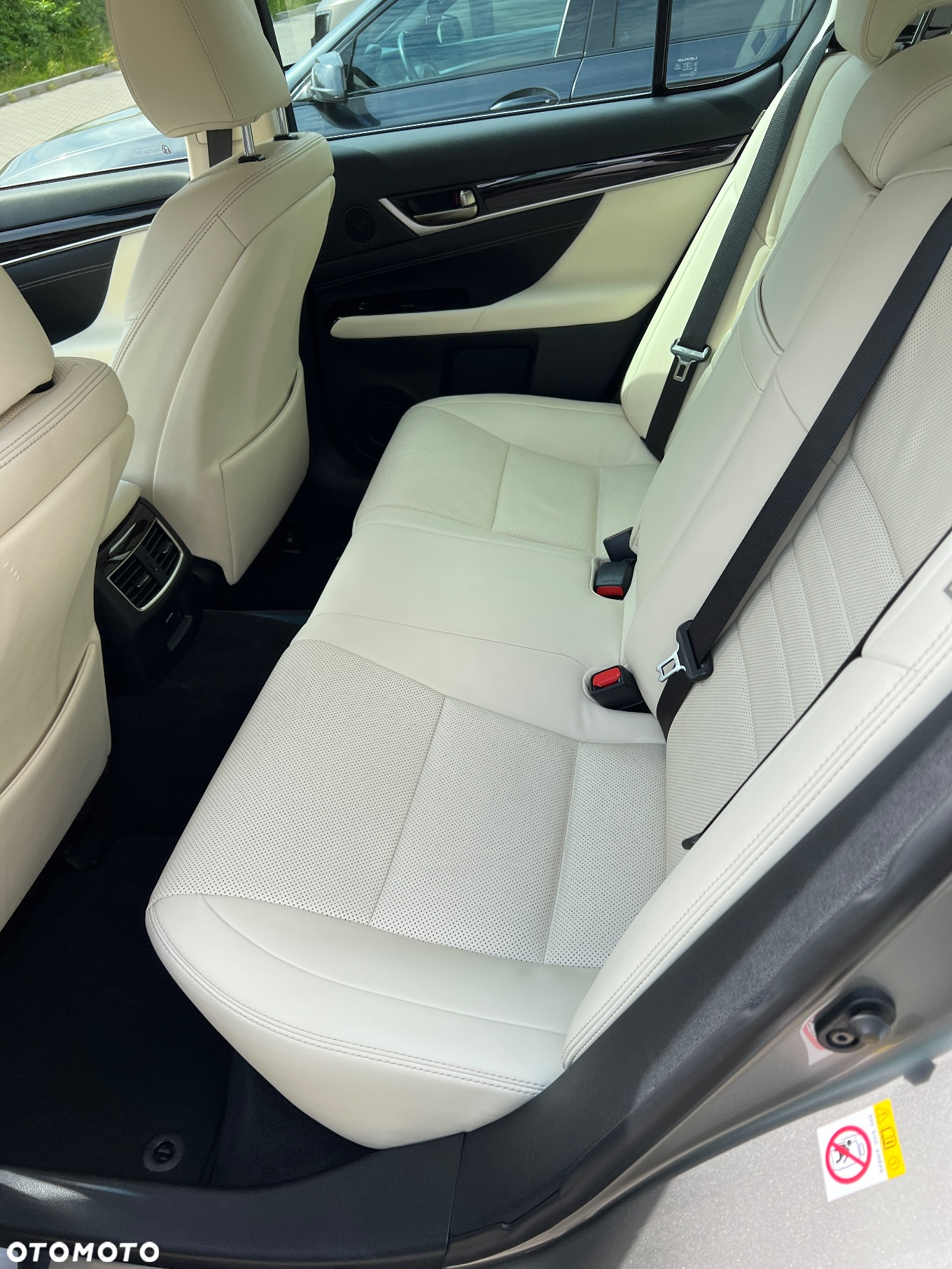 Lexus GS 200t / 300 Elegance - 13